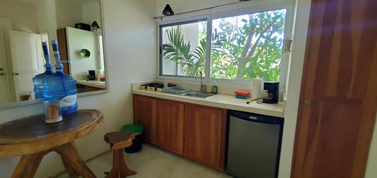 Layla Guesthouse ปัวร์โตโมเรลอส ภายนอก รูปภาพ