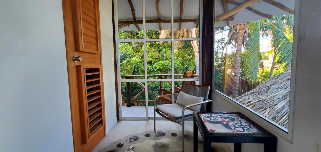 Layla Guesthouse ปัวร์โตโมเรลอส ภายนอก รูปภาพ