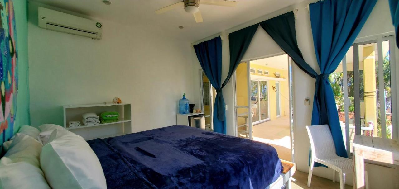 Layla Guesthouse ปัวร์โตโมเรลอส ภายนอก รูปภาพ