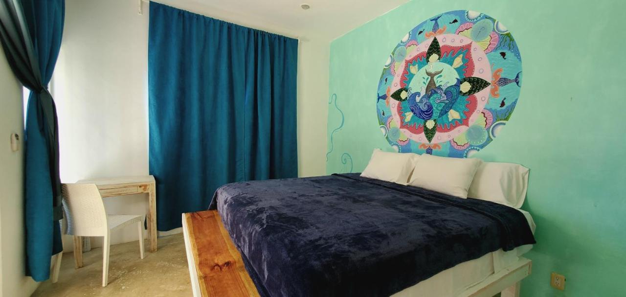 Layla Guesthouse ปัวร์โตโมเรลอส ภายนอก รูปภาพ